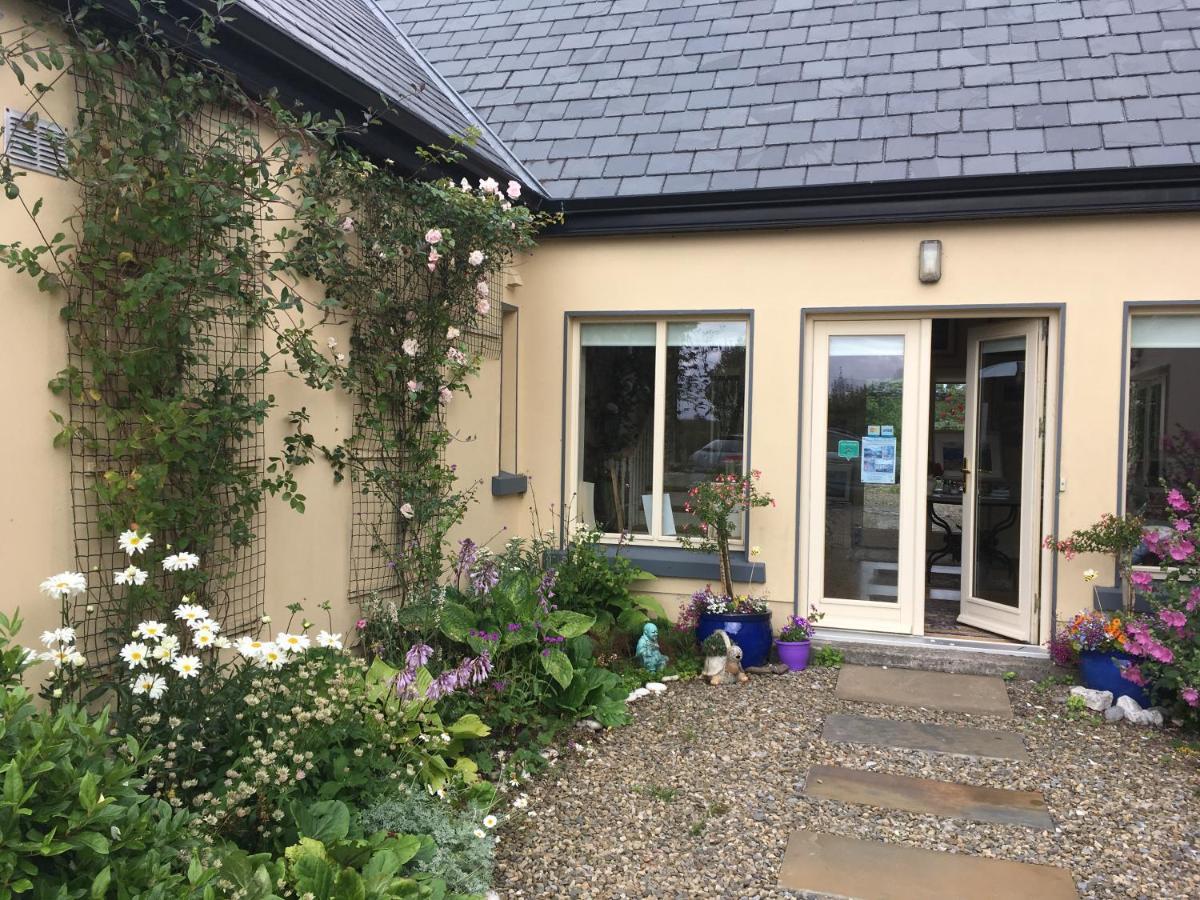 Atlantic Garden Lodge Lisdoonvarna Exterior photo